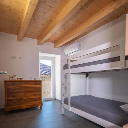 Delfina Terrazzo 013239-cni-00132 Apartment *